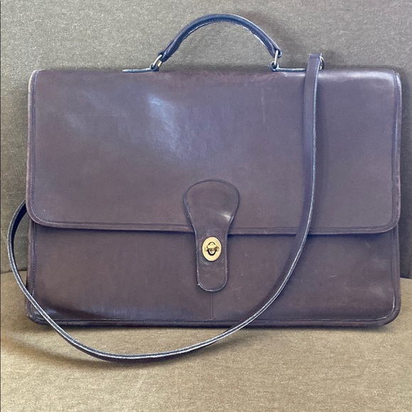Coach Handbags - Vintage Coach Metropolitan Brown Leather Bag